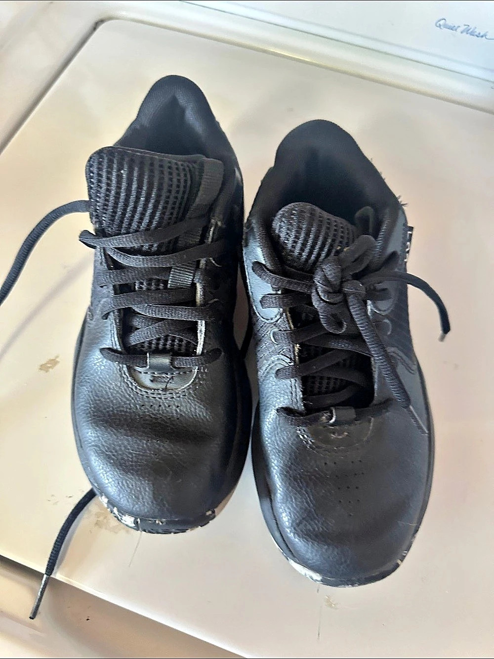 Under Armour Jet '21 Black Athletic Shoes
